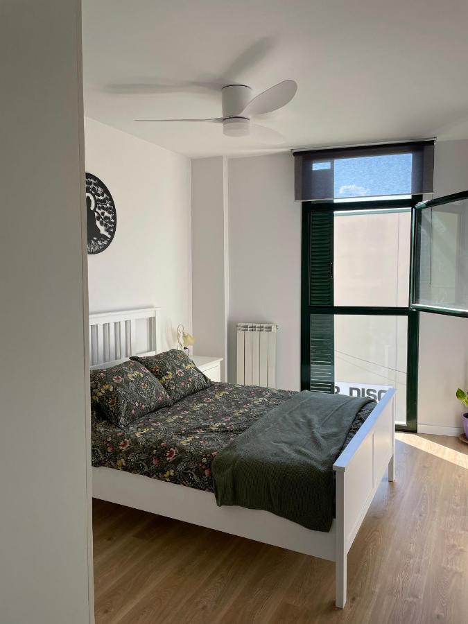 Acogedor Apartamento Vallparadis Con Parking Terrassa Eksteriør billede